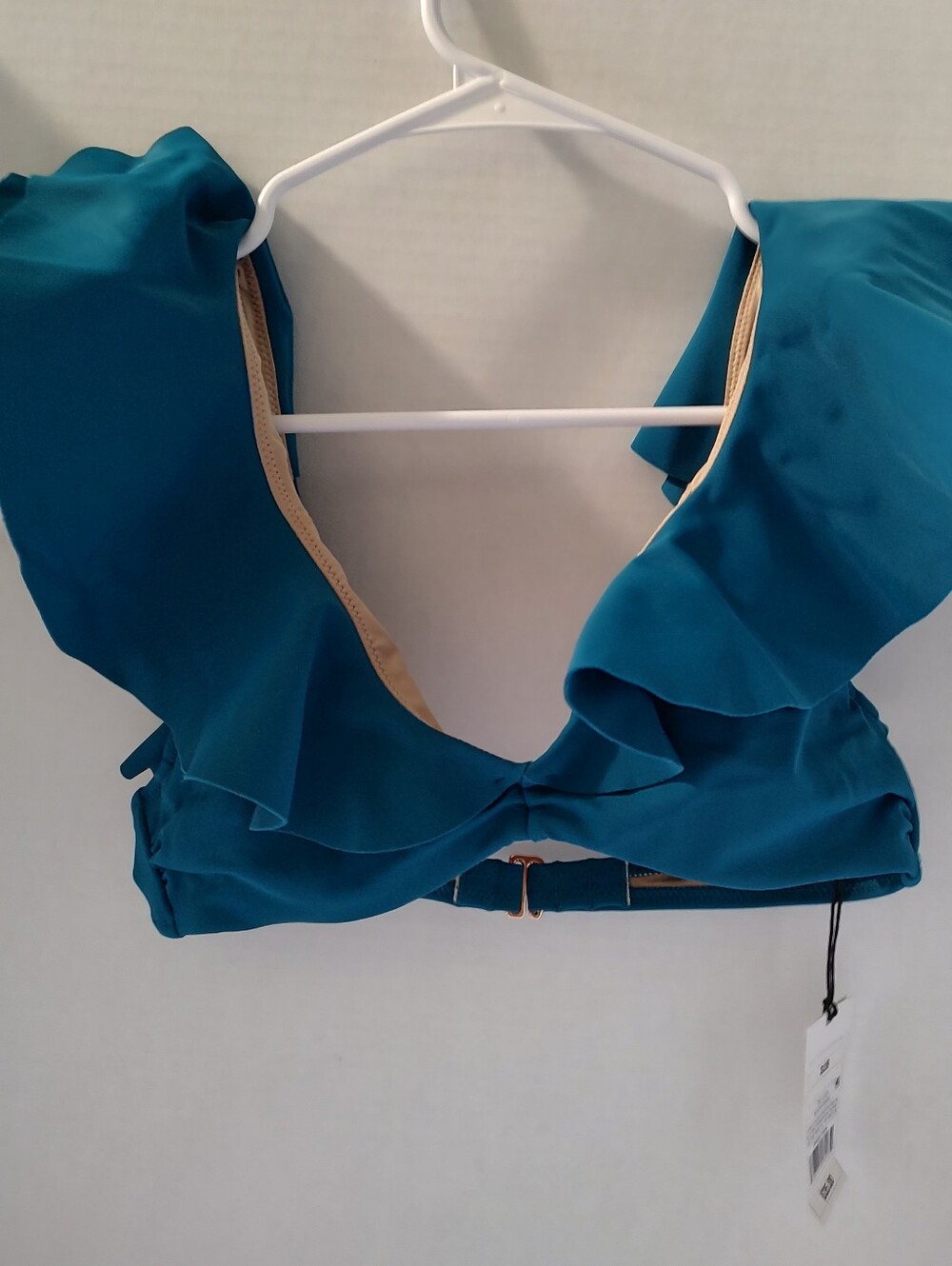 NWT Women’s Shade & Shore Bathing Suit Top, 32 B (I2)